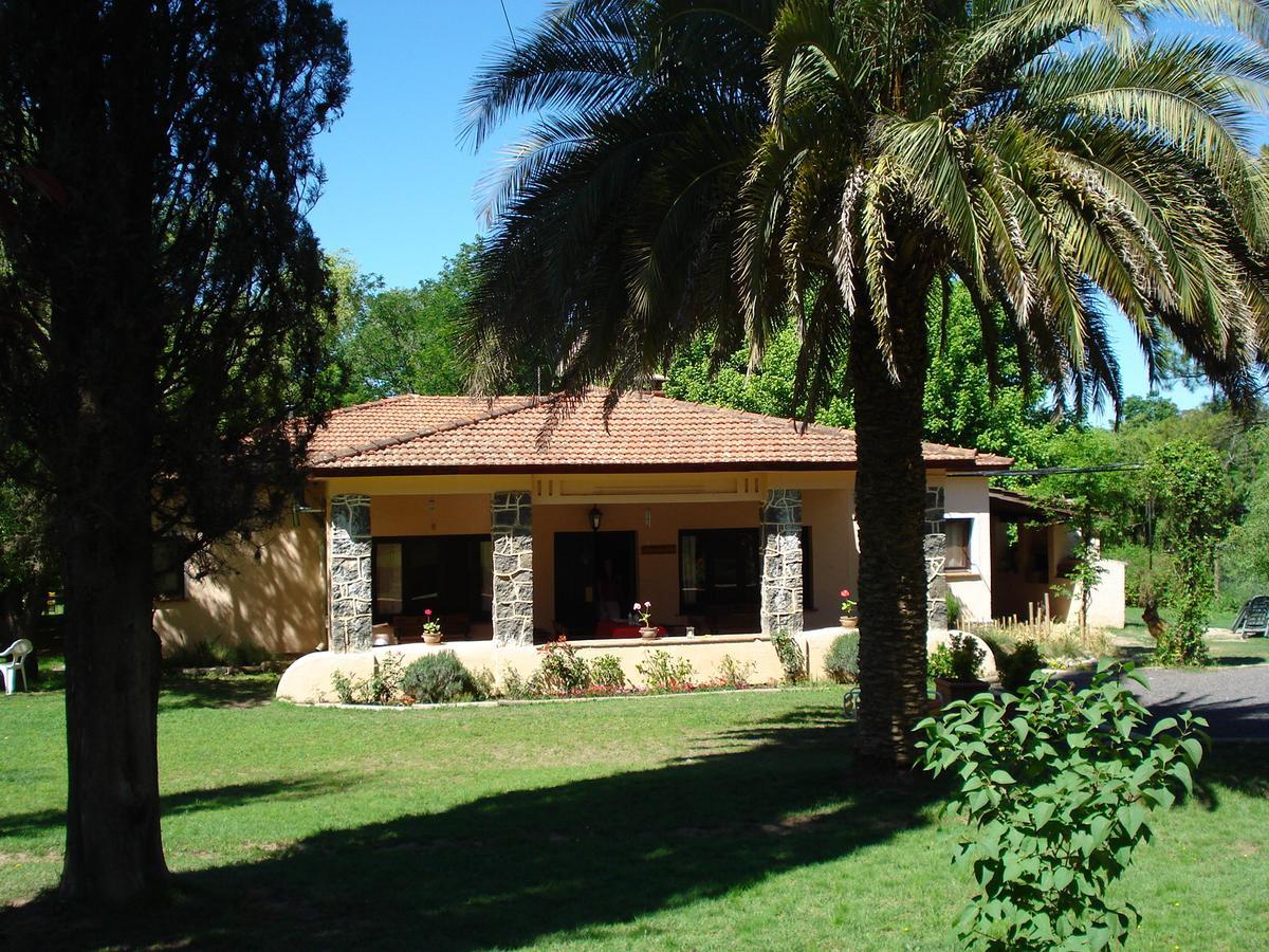 Las Acacias - Posada De Campo Вила Генерал Белграно Екстериор снимка